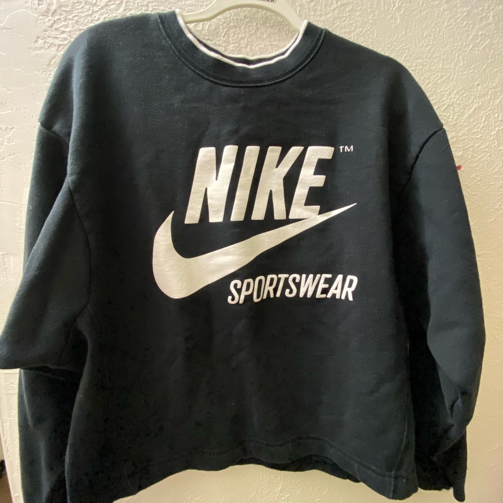 Nike crew neck